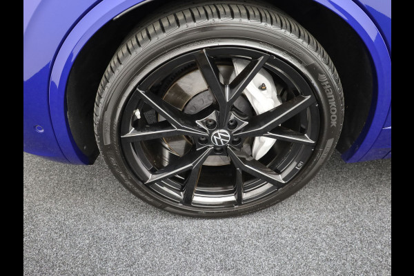 Volkswagen Touareg 3.0 TSi 4MOTION R | Panodak | Stoelkoeling | Trekhaak | Luchtvering | 22'' | Prijs Rijklaar!!