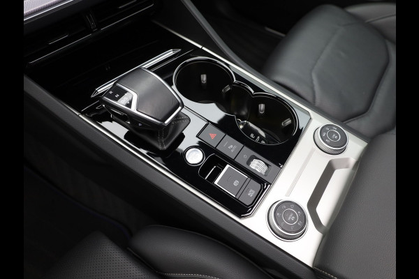 Volkswagen Touareg 3.0 TSi 4MOTION R | Panodak | Stoelkoeling | Trekhaak | Luchtvering | 22'' | Prijs Rijklaar!!