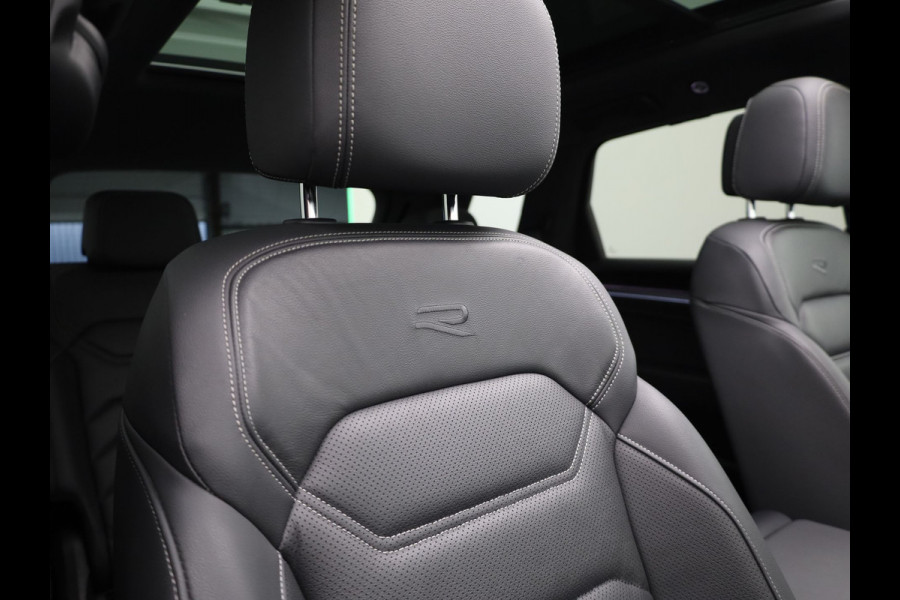 Volkswagen Touareg 3.0 TSi 4MOTION R | Panodak | Stoelkoeling | Trekhaak | Luchtvering | 22'' | Prijs Rijklaar!!