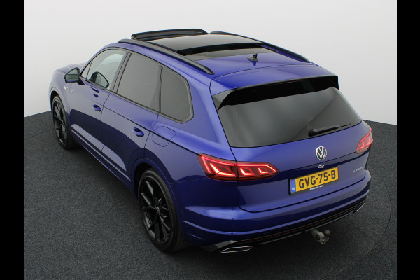 Volkswagen Touareg 3.0 TSi 4MOTION R | Panodak | Stoelkoeling | Trekhaak | Luchtvering | 22'' | Prijs Rijklaar!!