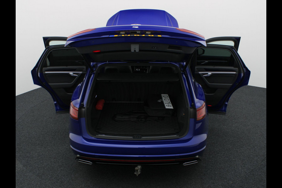 Volkswagen Touareg 3.0 TSi 4MOTION R | Panodak | Stoelkoeling | Trekhaak | Luchtvering | 22'' | Prijs Rijklaar!!