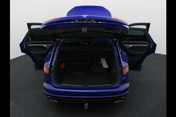 Volkswagen Touareg 3.0 TSi 4MOTION R | Panodak | Stoelkoeling | Trekhaak | Luchtvering | 22'' | Prijs Rijklaar!!