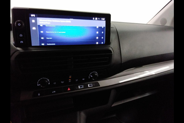Opel Vivaro 1.5 Diesel 120pk L3 Dubbele Cabine Apple Carplay /  Android Auto Parkeersensoren V+A Trekhaak Camera Navigatie Cruise Control LED koplampen houten afwerking laadruimte