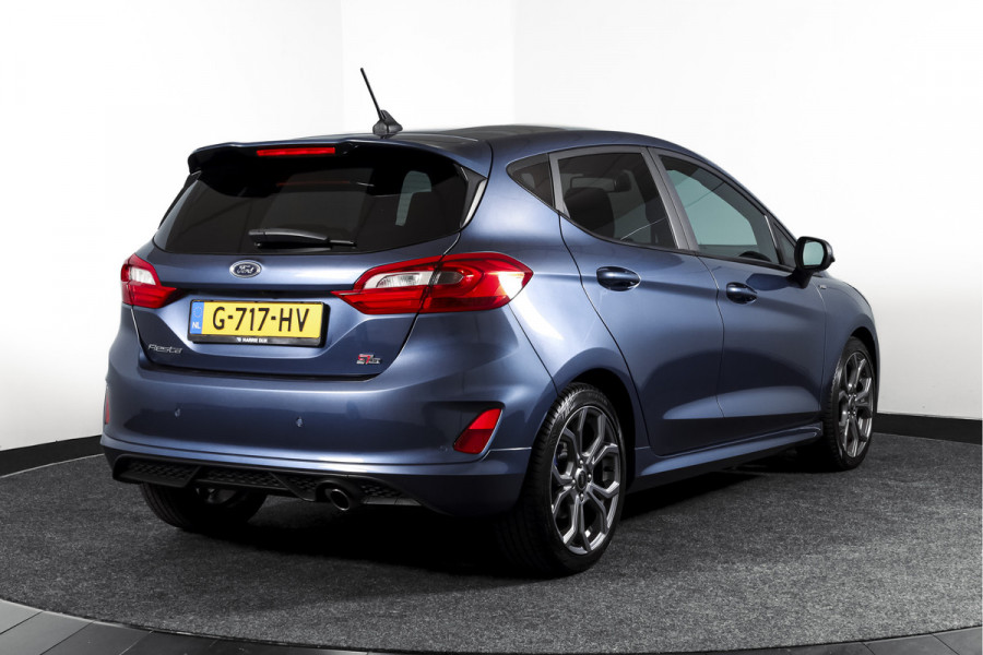 Ford Fiesta 1.0 EcoBoost ST-Line | Cruise | Winterpakket | PDC | Camera | NAV + App. Connect | ECC | LM 17" |
