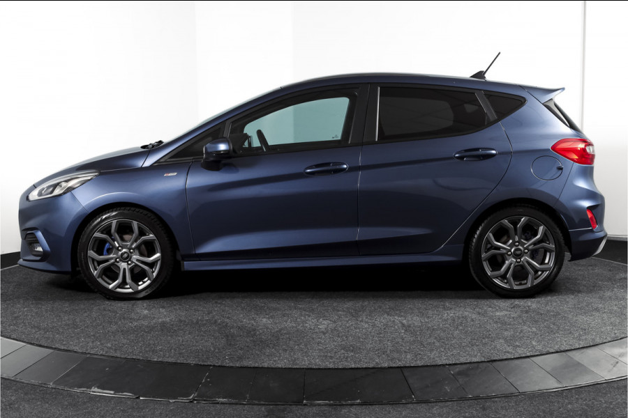 Ford Fiesta 1.0 EcoBoost ST-Line | Cruise | Winterpakket | PDC | Camera | NAV + App. Connect | ECC | LM 17" |