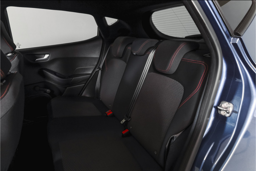 Ford Fiesta 1.0 EcoBoost ST-Line | Cruise | Winterpakket | PDC | Camera | NAV + App. Connect | ECC | LM 17" |