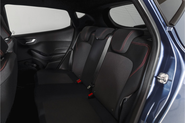 Ford Fiesta 1.0 EcoBoost ST-Line | Cruise | Winterpakket | PDC | Camera | NAV + App. Connect | ECC | LM 17" |