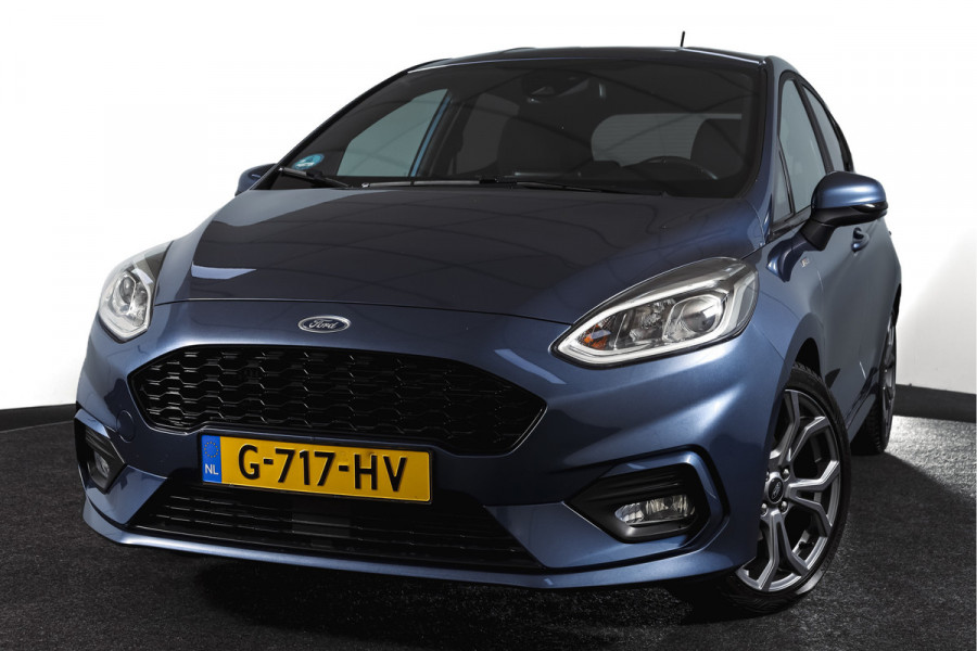 Ford Fiesta 1.0 EcoBoost ST-Line | Cruise | Winterpakket | PDC | Camera | NAV + App. Connect | ECC | LM 17" |