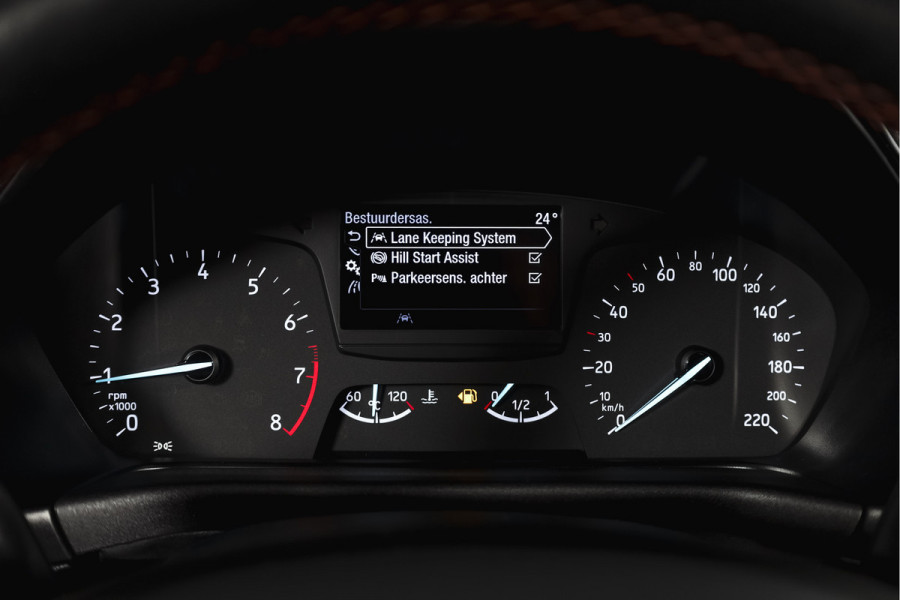 Ford Fiesta 1.0 EcoBoost ST-Line | Cruise | Winterpakket | PDC | Camera | NAV + App. Connect | ECC | LM 17" |