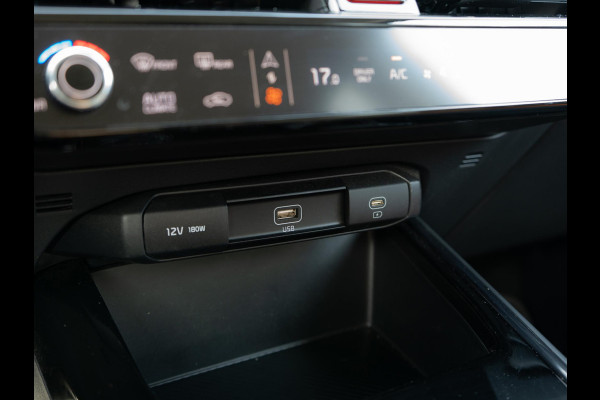 Kia Niro EV Edition 64.8 kWh | Stoel en stuurverwarming | PDC voor en achter |
