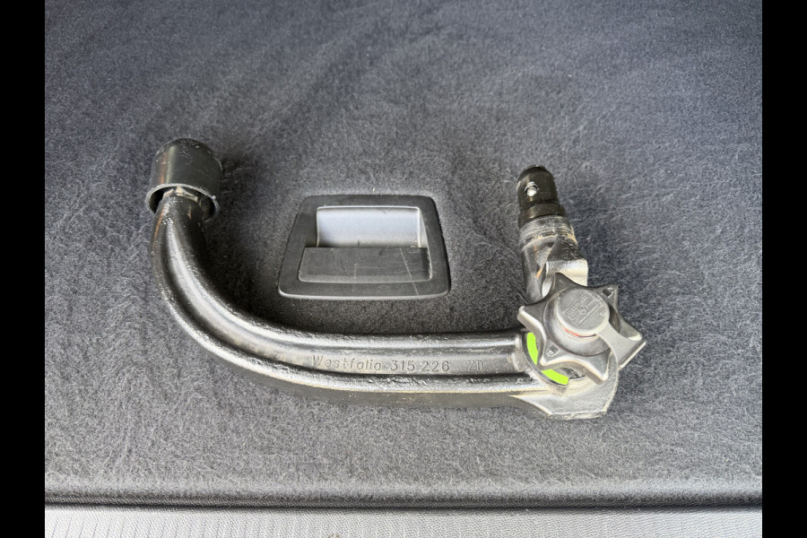 Citroën C5 Aircross 180pk Shine (Trekhaak - Elektrische Klep - Leder incl verwarming - Adaptieve Cruise Controle - LED - Keyless Entry - Camera - 18