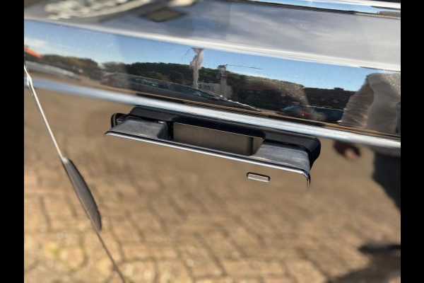 Land Rover Range Rover Velar 2.0 P250 Turbo AWD R-Dynamic SE