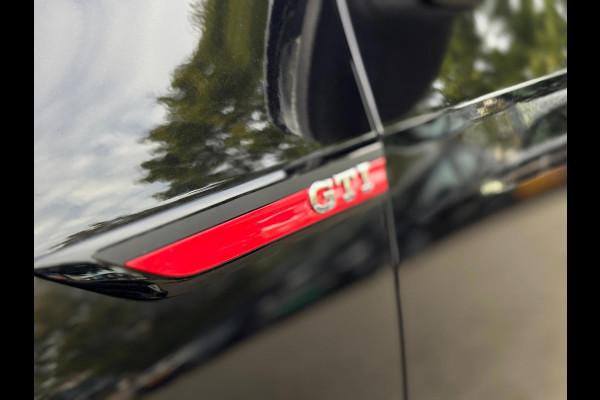 Volkswagen Golf 2.0 TSI GTI VOL! | 245PK | DEALER ONDERH | IQ-LIGHTS | STOEL/STUUR VERW | CARPLAY | ADD CRUISE | CARPLAY | ETC
