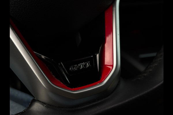 Volkswagen Golf 2.0 TSI GTI VOL! | 245PK | DEALER ONDERH | IQ-LIGHTS | STOEL/STUUR VERW | CARPLAY | ADD CRUISE | CARPLAY | ETC