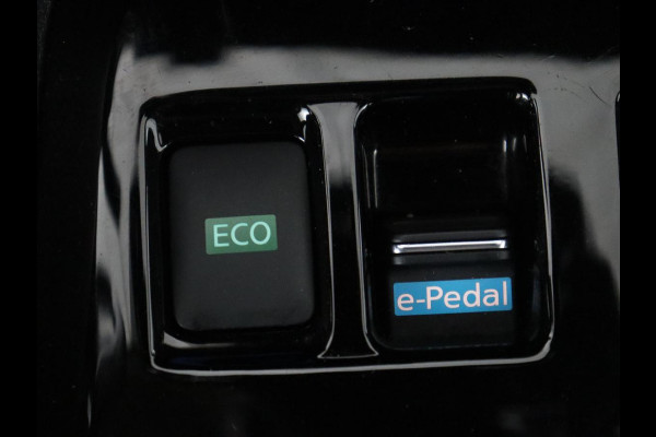 Nissan LEAF 3.Zero Limited Edition 62 kWh | SOH 88.7% | Leder | Adaptive cruise | Stuur/stoel verwarming | Bose Sound | Full LED | 360 camera | Carplay |