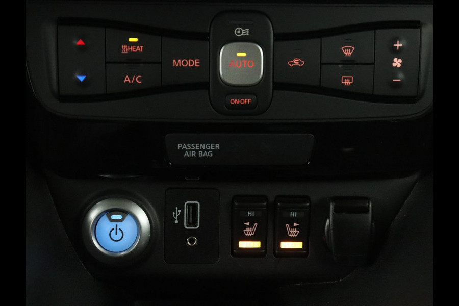 Nissan LEAF 3.Zero Limited Edition 62 kWh | SOH 88.7% | Leder | Adaptive cruise | Stuur/stoel verwarming | Bose Sound | Full LED | 360 camera | Carplay |