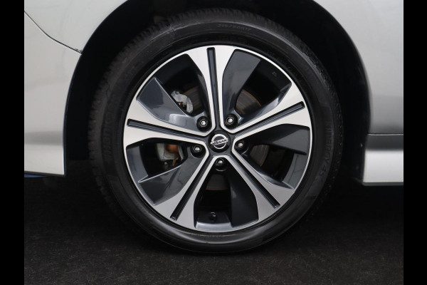 Nissan LEAF 3.Zero Limited Edition 62 kWh | SOH 88.7% | Leder | Adaptive cruise | Stuur/stoel verwarming | Bose Sound | Full LED | 360 camera | Carplay |