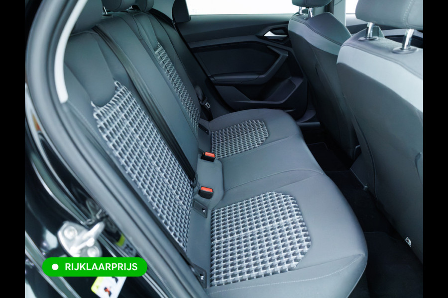 Audi A1 Sportback 25 TFSI Pro Line S | Stoelverwarming | Cruise | PDC achter | Apple Carplay/Android Auto | Climate-control Privacy Glas, Inclusief Winterwielenset