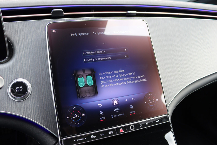 Mercedes-Benz EQE 300 AMG Line 89 kWh | Luchtvering | Distronic+ | Panoramadak | Leder | Burmester | Digital Light | Verwarmd Stuurwiel | Surround Camera | Keyless Go |