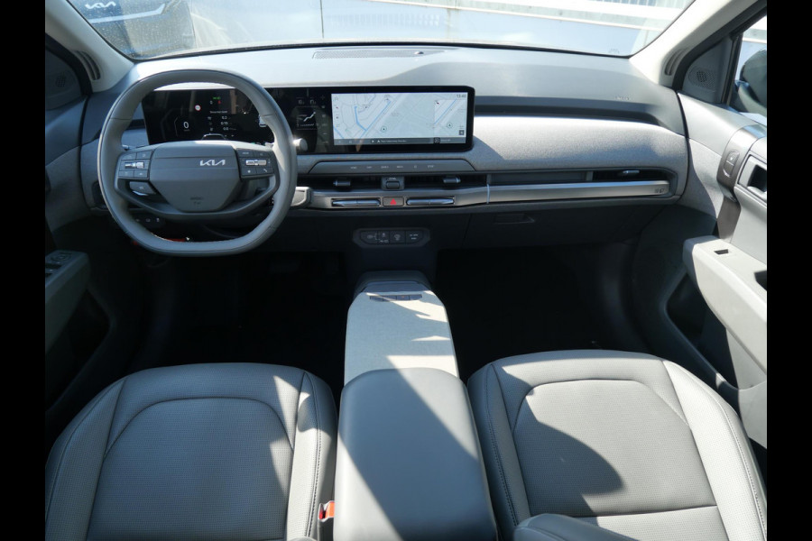 Kia EV3 Plus Advanced 81.4 kWh | Schuif-kanteldak | Carplay | Stoel-Stuurverwarming | Leder |