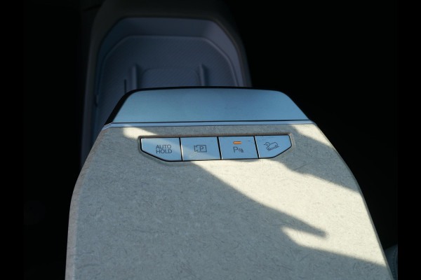 Kia EV3 Plus Advanced 81.4 kWh | Schuif-kanteldak | Carplay | Stoel-Stuurverwarming | Leder |