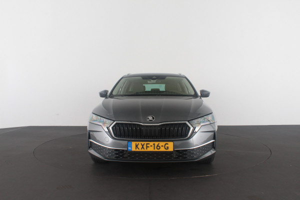 Škoda Octavia Combi 1.5 TSI Business Edition > Camera/Trekhaak/Winterpakket/ Graphite Grey