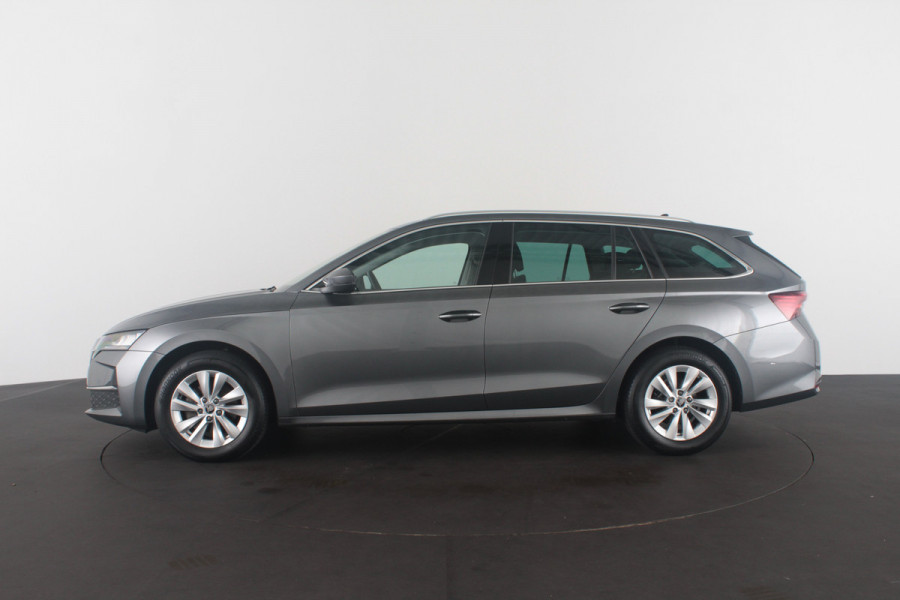 Škoda Octavia Combi 1.5 TSI Business Edition > Camera/Trekhaak/Winterpakket/ Graphite Grey