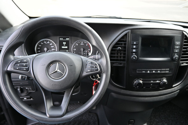 Mercedes-Benz Vito 114 CDI L2 DC Tourer Camera, Apple Carplay/Android Auto