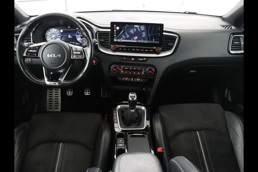 Kia Ceed 1.0 T-GDi GT-PlusLine | Panoramadak | Leder/alcantara | Stuur/stoel verwarming | Camera | Carplay | JBL | Dodehoek detectie | Memory | Virtual Dashboard | Full LED |