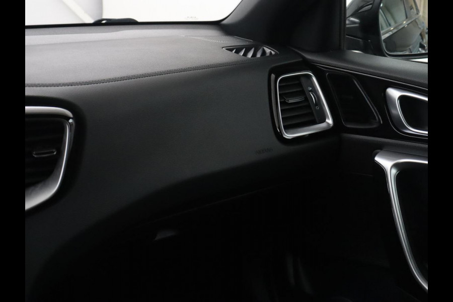 Kia Ceed 1.0 T-GDi GT-PlusLine | Panoramadak | Leder/alcantara | Stuur/stoel verwarming | Camera | Carplay | JBL | Dodehoek detectie | Memory | Virtual Dashboard | Full LED |