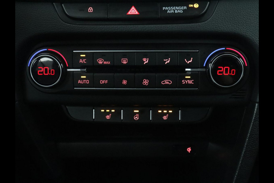 Kia Ceed 1.0 T-GDi GT-PlusLine | Panoramadak | Leder/alcantara | Stuur/stoel verwarming | Camera | Carplay | JBL | Dodehoek detectie | Memory | Virtual Dashboard | Full LED |