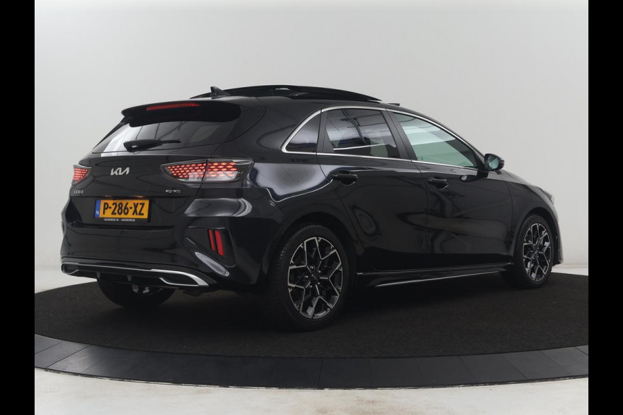 Kia Ceed 1.0 T-GDi GT-PlusLine | Panoramadak | Leder/alcantara | Stuur/stoel verwarming | Camera | Carplay | JBL | Dodehoek detectie | Memory | Virtual Dashboard | Full LED |