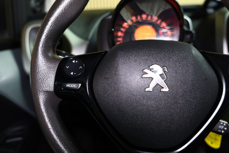 Peugeot 108 1.2 Puretech Allure CABRIOTOP AIRCO CARPLAY CAMERA