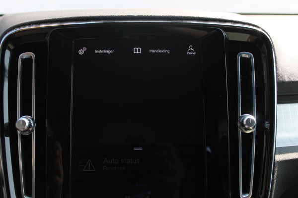 Volvo XC40 T4 211PK Automaat Recharge Inscription Expression Cruise control / DAB audio / Apple Carplay / Climate Control / Keyless entry