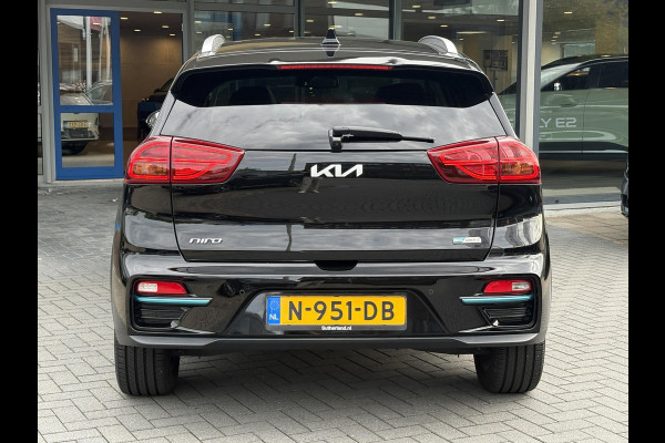Kia e-Niro DynamicPlusLine 64 kWh | SOH 98% | Schuifdak | Navigatie | Adaptive Cruise | Stoelverwarming |