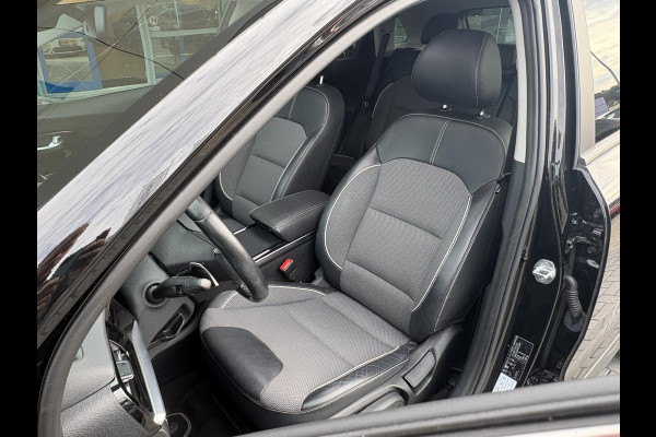Kia e-Niro DynamicPlusLine 64 kWh | SOH 98% | Schuifdak | Navigatie | Adaptive Cruise | Stoelverwarming |