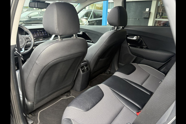 Kia e-Niro DynamicPlusLine 64 kWh | SOH 98% | Schuifdak | Navigatie | Adaptive Cruise | Stoelverwarming |