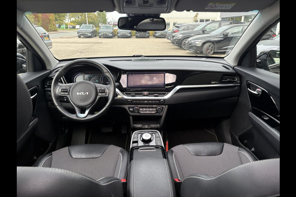 Kia e-Niro DynamicPlusLine 64 kWh | SOH 98% | Schuifdak | Navigatie | Adaptive Cruise | Stoelverwarming |