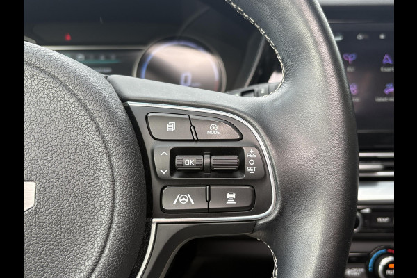 Kia e-Niro DynamicPlusLine 64 kWh | SOH 98% | Schuifdak | Navigatie | Adaptive Cruise | Stoelverwarming |