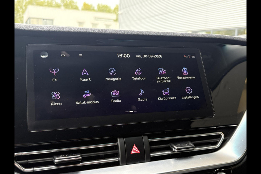 Kia e-Niro DynamicPlusLine 64 kWh | SOH 98% | Schuifdak | Navigatie | Adaptive Cruise | Stoelverwarming |
