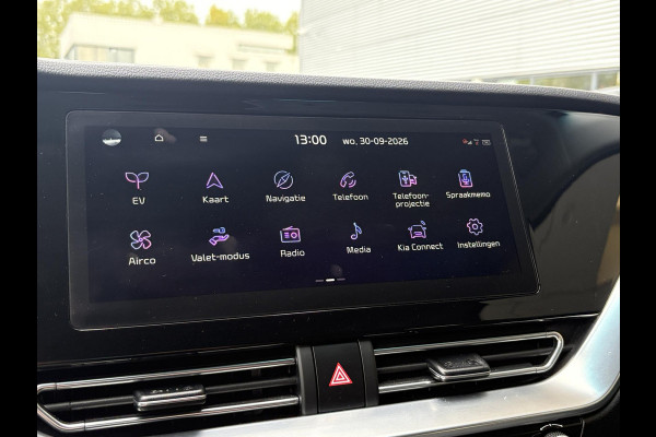 Kia e-Niro DynamicPlusLine 64 kWh | SOH 98% | Schuifdak | Navigatie | Adaptive Cruise | Stoelverwarming |
