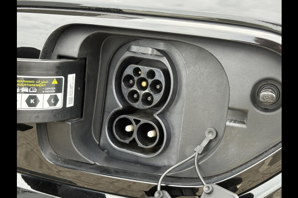 Kia e-Niro DynamicPlusLine 64 kWh | SOH 98% | Schuifdak | Navigatie | Adaptive Cruise | Stoelverwarming |