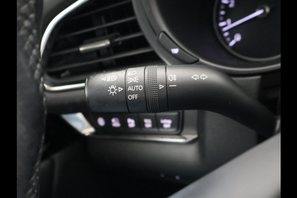Mazda CX-30 2.0 e-SkyActiv-X M HYBRID LUXURY + TREKHAAK | BOSE | ADAPTIVE CRUISE | 360 CAMERA | SCHUIFDAK