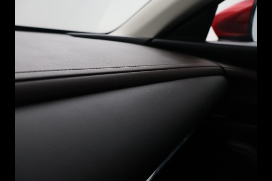 Mazda CX-30 2.0 e-SkyActiv-X M HYBRID LUXURY + TREKHAAK | BOSE | ADAPTIVE CRUISE | 360 CAMERA | SCHUIFDAK