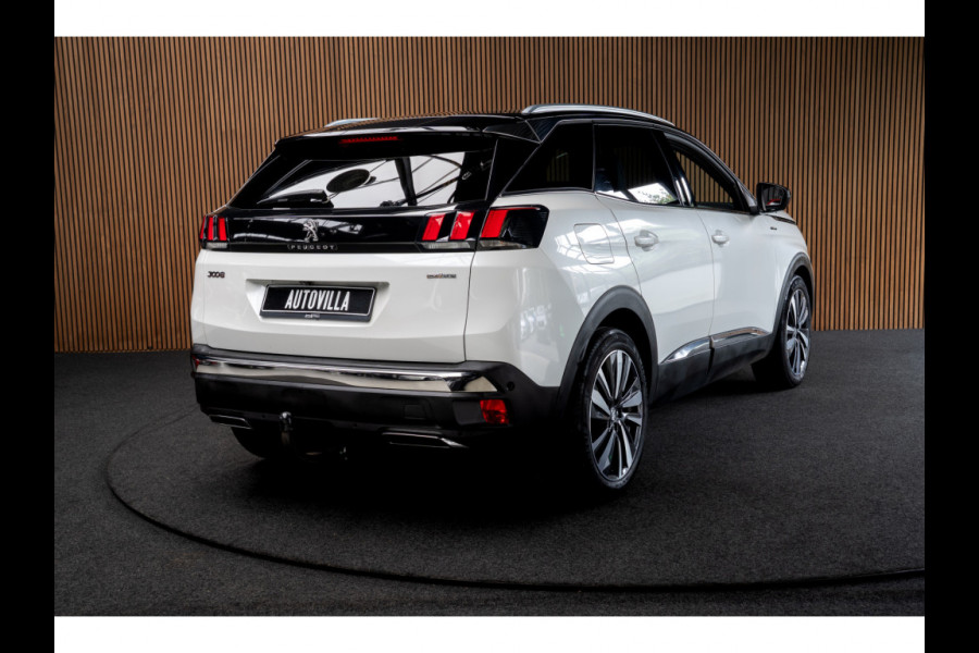 Peugeot 3008 1.2 PureTech GT Line Panodak Navi Camera Climate PDC Stoelverwarming Keyless Entry & Go Cruise C. LM velgen Afneembaar trekhaak