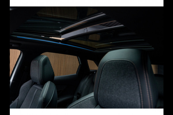Peugeot 3008 1.2 PureTech GT Line Panodak Navi Camera Climate PDC Stoelverwarming Keyless Entry & Go Cruise C. LM velgen Afneembaar trekhaak