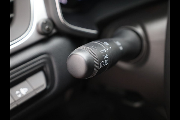 Renault Captur 1.6 E-Tech Hybrid 145 Intens | Allseason banden | Camera | Prijs Rijklaar!!