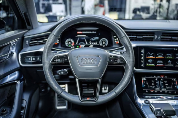 Audi A6 Avant 50 Tfsi e Quattro S-LINE ** MATRIX, LEDER, TREKH, ACC, HuD, VERW. STUUR ** 1e EIG - UNFALLFREI ** ** INFORMEER OOK NAAR ONZE AANTREKKELIJKE FINANCIAL-LEASE TARIEVEN **