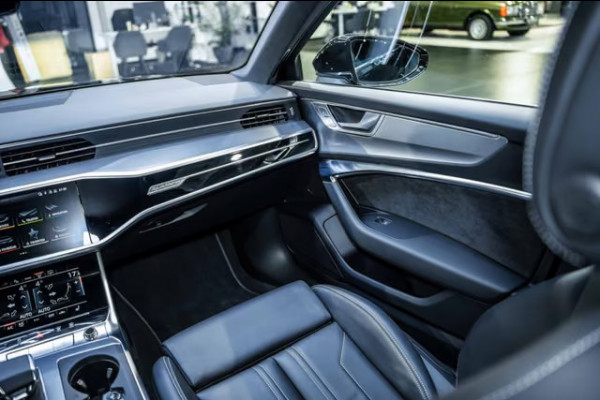 Audi A6 Avant 50 Tfsi e Quattro S-LINE ** MATRIX, LEDER, TREKH, ACC, HuD, VERW. STUUR ** 1e EIG - UNFALLFREI ** ** INFORMEER OOK NAAR ONZE AANTREKKELIJKE FINANCIAL-LEASE TARIEVEN **