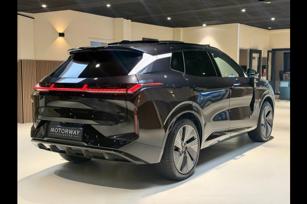 Lynk & Co 08 1.5 More|H&K|360|Pano|Stoel massage Verwarming en Ventilatie|200km elektrisch